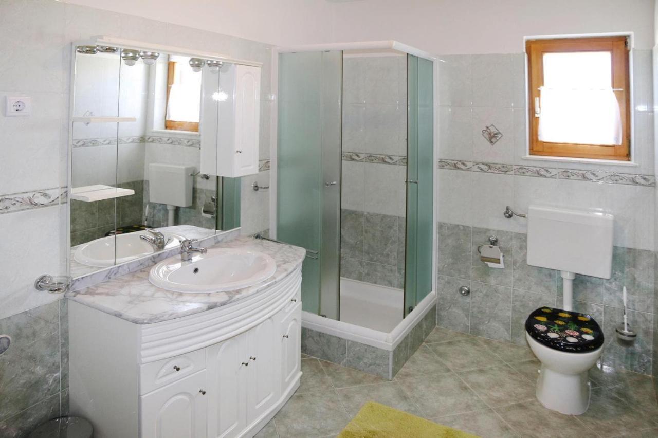 Apartments Adelheid In Biograd, Close To The Beach Biograd Na Moru Bagian luar foto