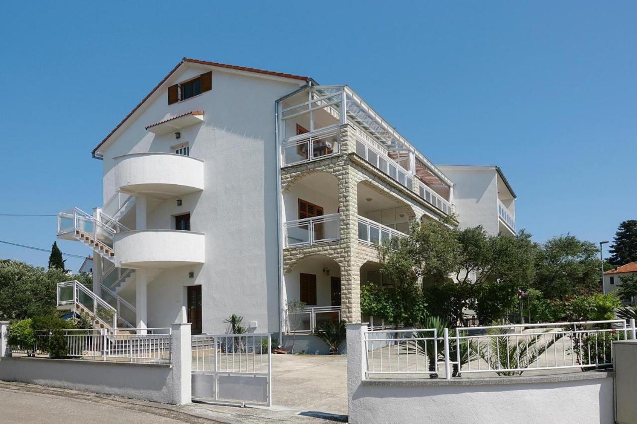 Apartments Adelheid In Biograd, Close To The Beach Biograd Na Moru Bagian luar foto