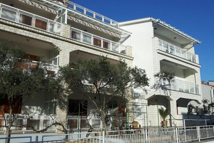 Apartments Adelheid In Biograd, Close To The Beach Biograd Na Moru Bagian luar foto