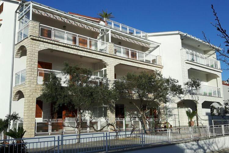 Apartments Adelheid In Biograd, Close To The Beach Biograd Na Moru Bagian luar foto